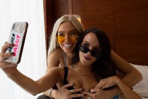 Call Her Daddy hosts Alexandra Cooper and Sofia Franklyn (Barstool Sports)