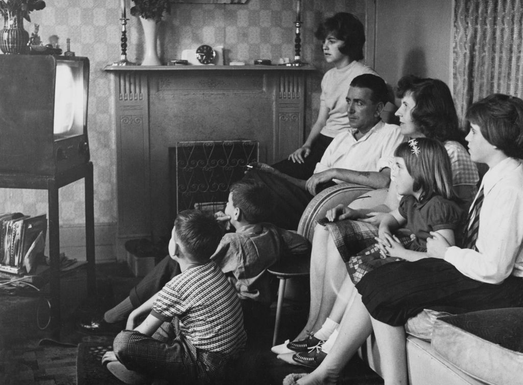 NextImg:What’s behind the risk-averse approach toward love and family?