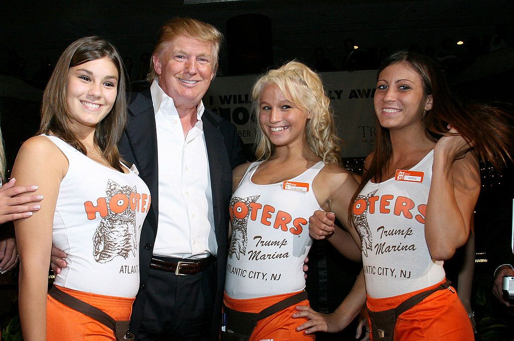Hooters