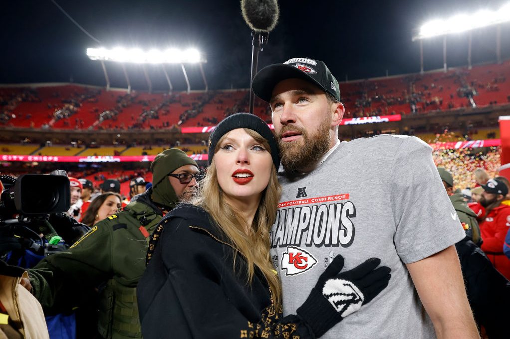 taylor swift engagement